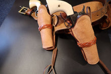 Load image into Gallery viewer, THE BOOTHILL Holster Rig
